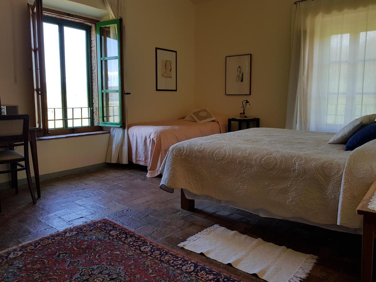 Agriturismo Casa Montecucco Giuncarico Exterior photo